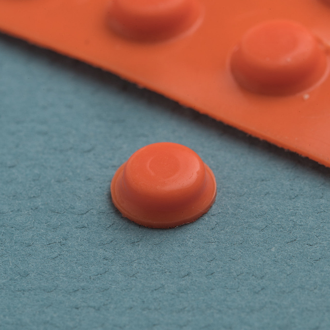 Bumps Orange - Petit Plat 25/Paquet